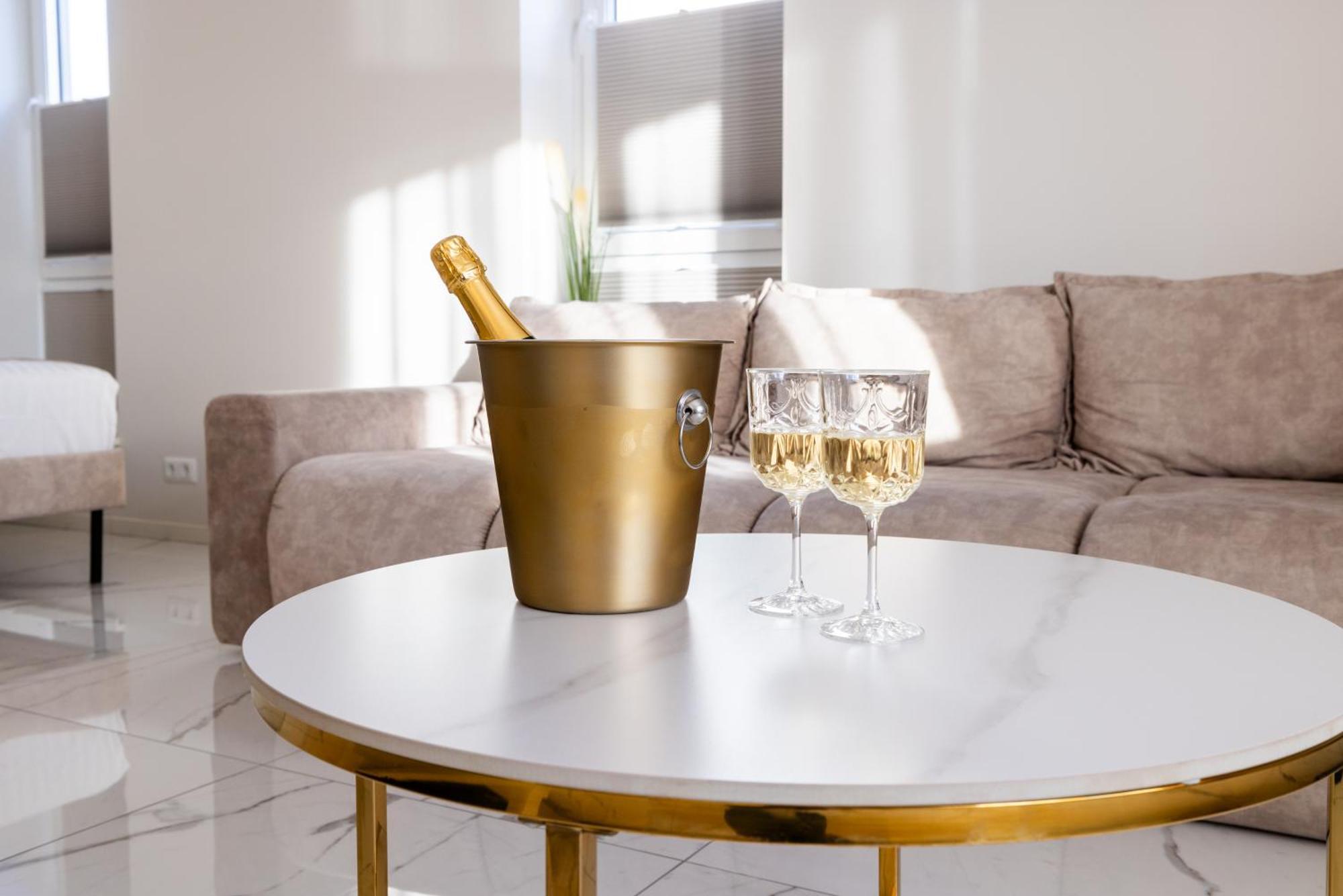 Fortune Apartments - River View, Contactless Тарту Екстериор снимка